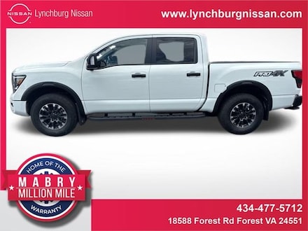 2023 Nissan Titan PRO-4X Truck