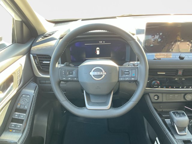 2026 Nissan Rogue Platinum - Photo 15