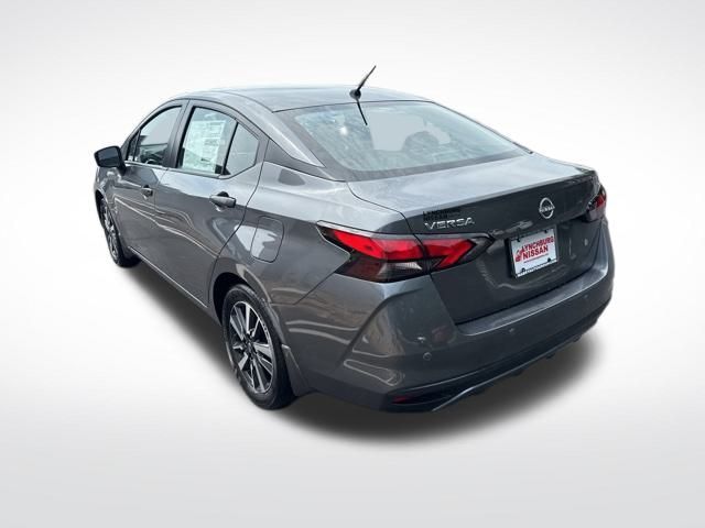 2025 Nissan Versa 1.6 S photo 3