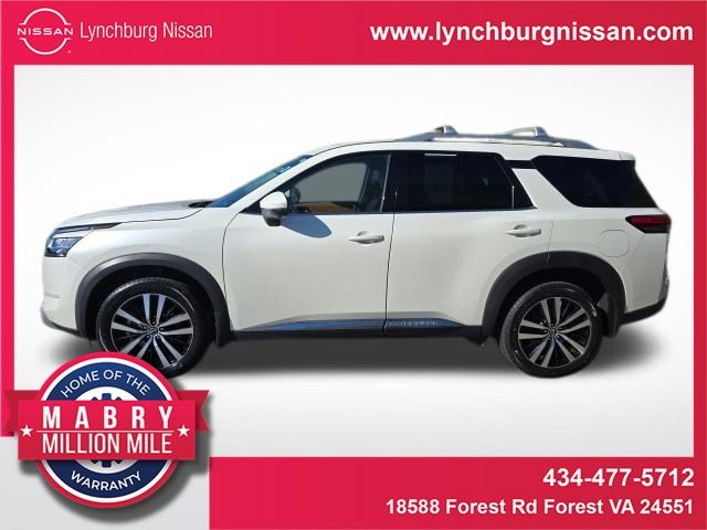 2023 Nissan Pathfinder SUV 