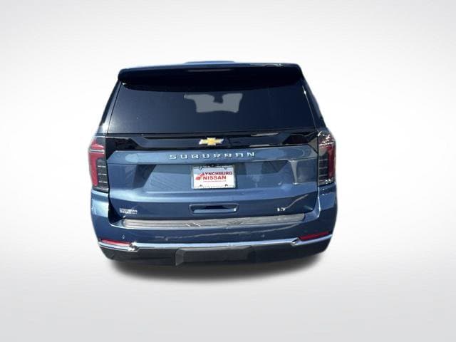 2025 Chevrolet Suburban LT - Photo 7