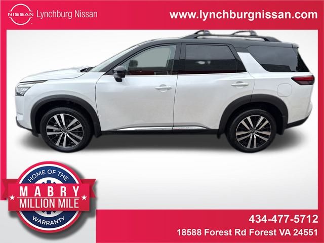 2025 Nissan Pathfinder SUV 