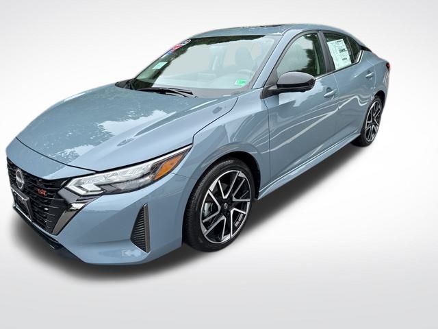2025 Nissan Sentra SR photo 2