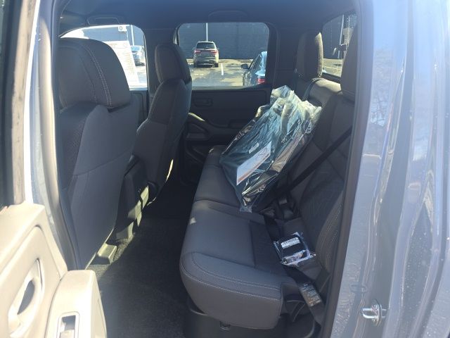 2026 Nissan Frontier SV - Photo 13
