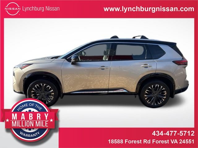 2026 Nissan Rogue Platinum's photo