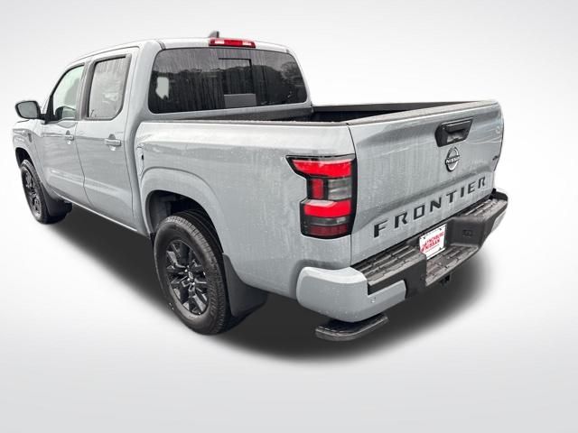 2026 Nissan Frontier SV photo 3
