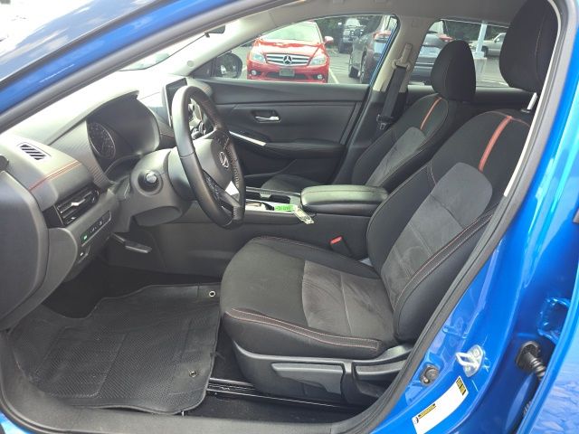 2025 Nissan Sentra SR - Photo 11