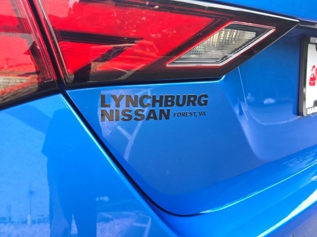 2025 Nissan Sentra SR - Photo 10