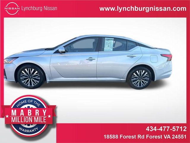 2024 Nissan Altima SV