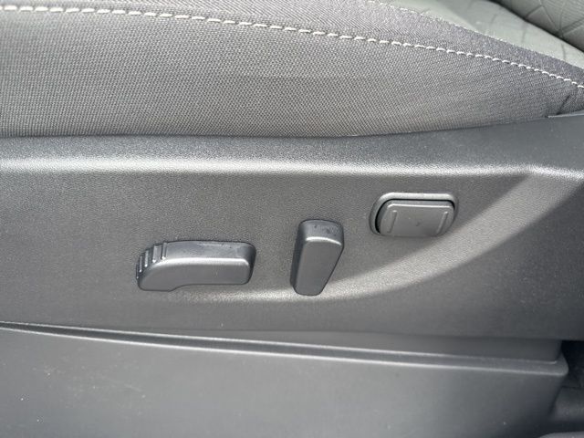 2026 Nissan Frontier SV - Photo 16