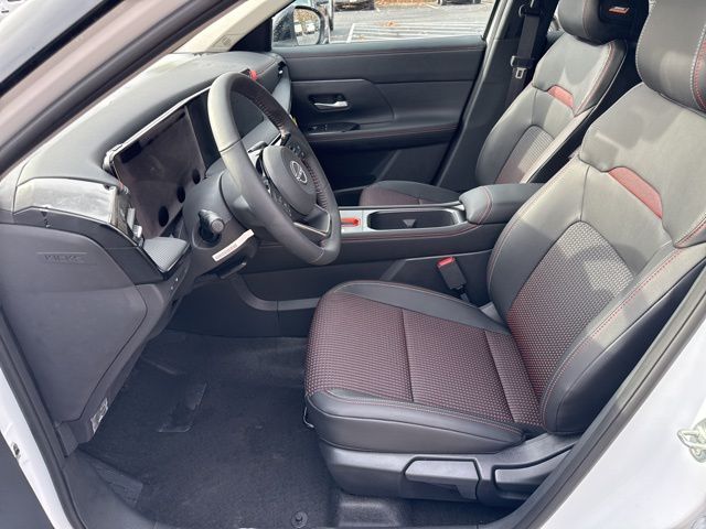 2026 Nissan KICKS SR AWD - Photo 14