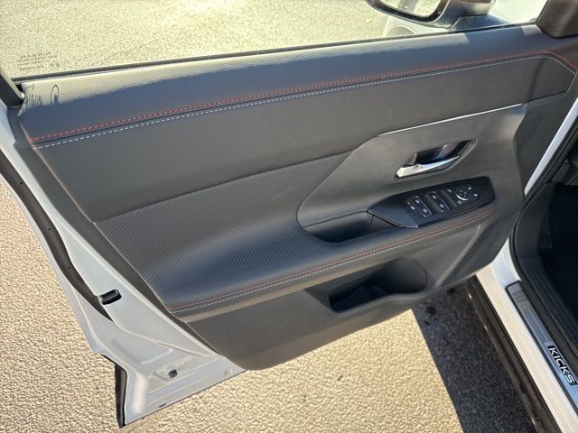 2026 Nissan KICKS SR AWD - Photo 15