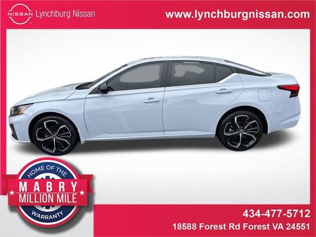 2024 Nissan Altima SR