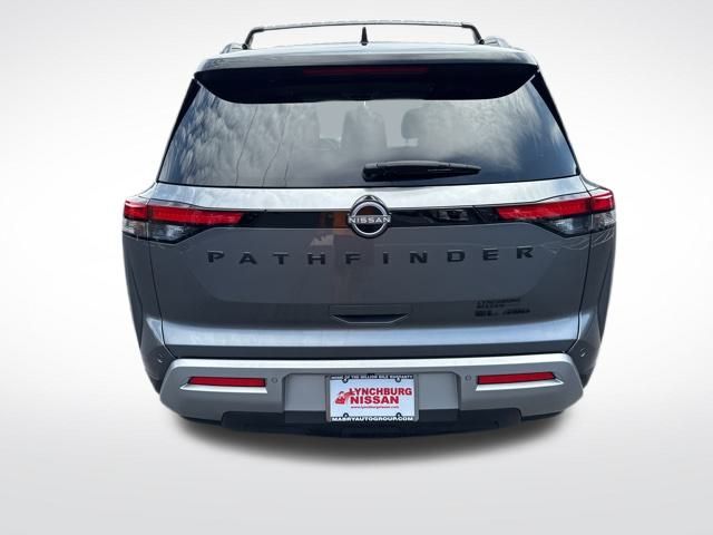 2024 Nissan Pathfinder SL photo 4