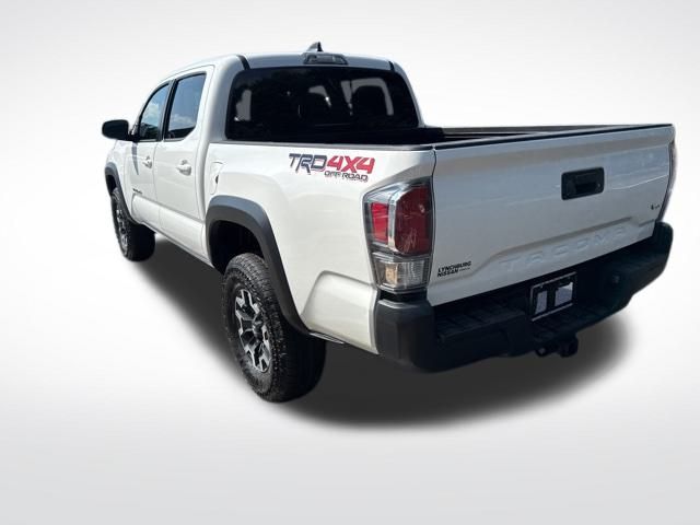 2023 Toyota Tacoma TRD Off-Road photo 3