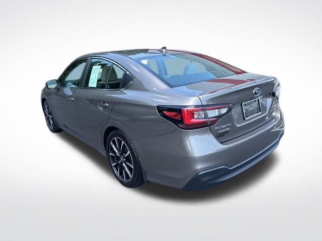 2022 Subaru Legacy Limited photo 3