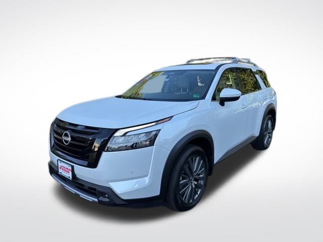 2025 Nissan Pathfinder SL photo 2