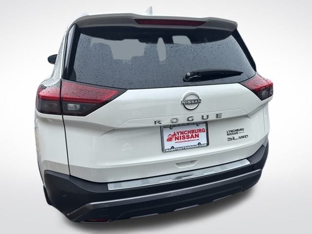2023 Nissan Rogue SL photo 4