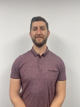 Staff member Charles Beck from ID_d64988