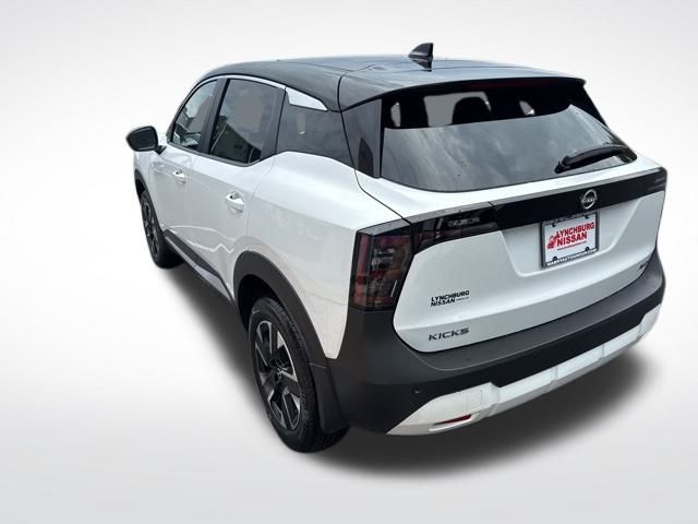 2025 Nissan Kicks SV photo 2