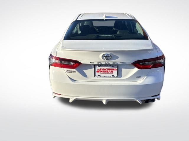 2024 Toyota Camry SE photo 4
