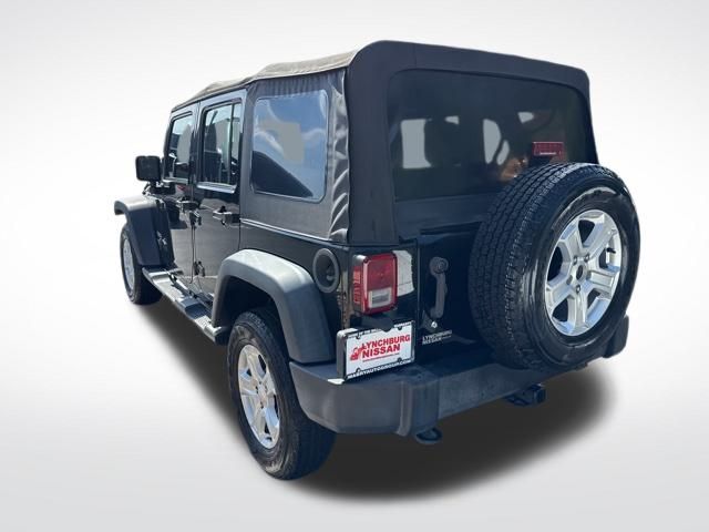 2016 Jeep Wrangler Unlimited Sport photo 3
