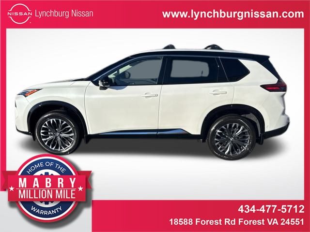 2026 Nissan Rogue Platinum's photo