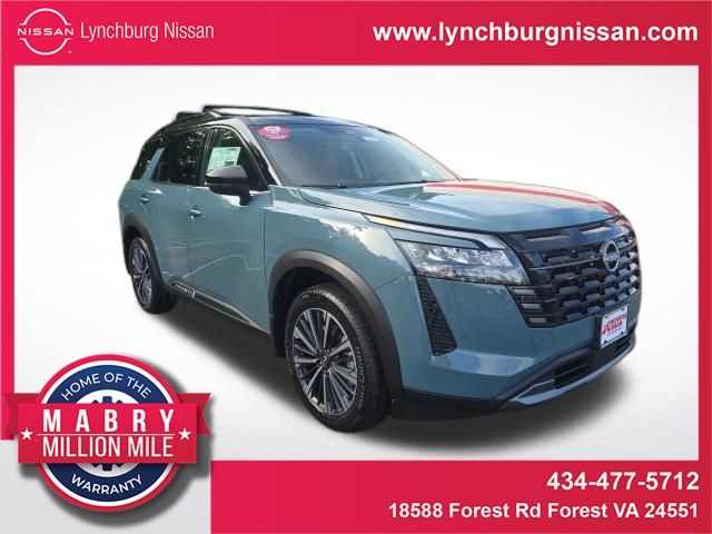 2026 Nissan Pathfinder Platinum 4WD's photo
