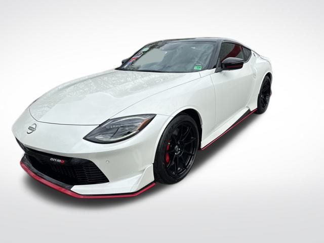 2025 Nissan Z Nismo photo 2
