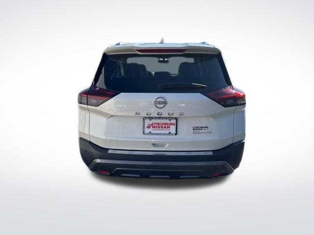 2023 Nissan Rogue SL photo 3