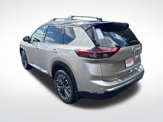 2026 Nissan Rogue Platinum photo 3