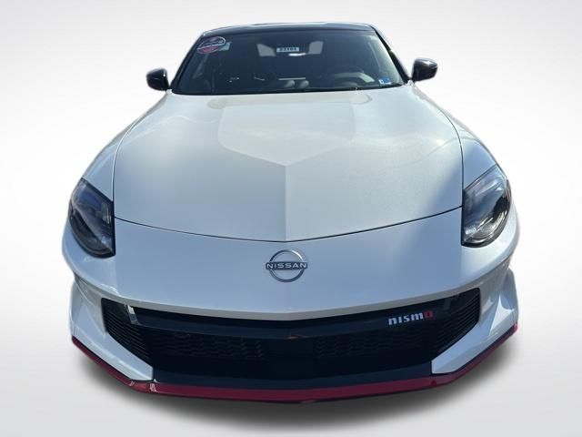 2025 Nissan Z NISMO - Photo 10