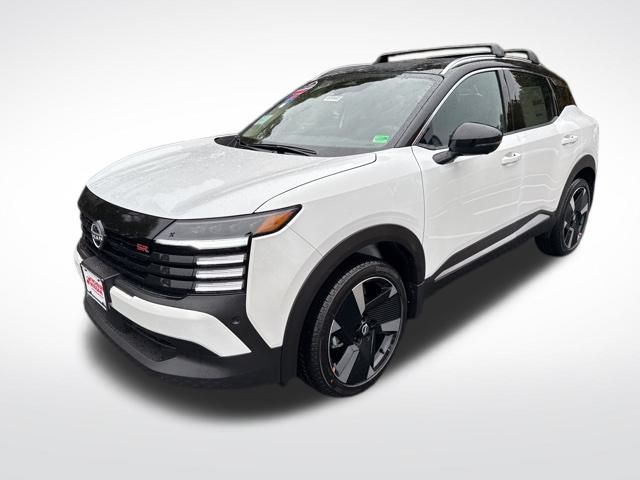 2026 Nissan Kicks SR photo 2