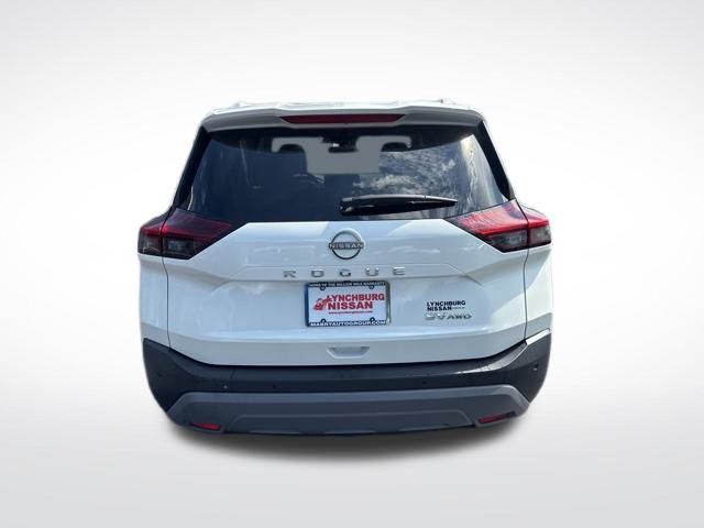 2023 Nissan Rogue SV photo 4