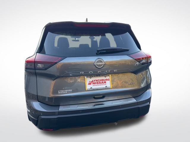 2026 Nissan Rogue SV photo 2