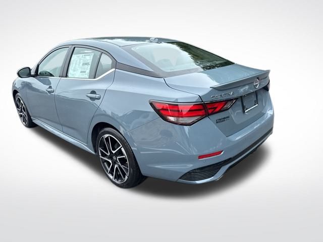 2025 Nissan Sentra SR photo 3