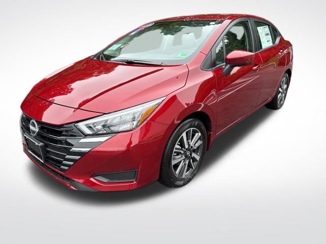 2025 Nissan Versa 1.6 SV photo 2