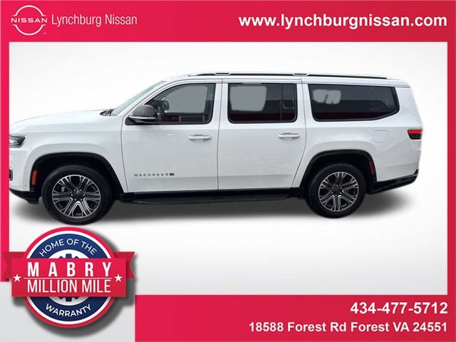 2023 Jeep Wagoneer L Series II's photo