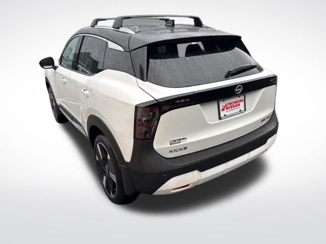 2026 Nissan Kicks SR photo 3