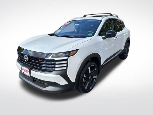 2026 Nissan Kicks SR photo 2