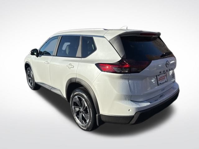 2026 Nissan Rogue SV photo 2