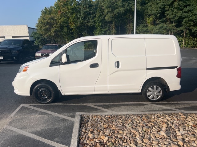 Used 2019 Nissan NV200 SV with VIN 3N6CM0KN9KK692598 for sale in Forest, VA