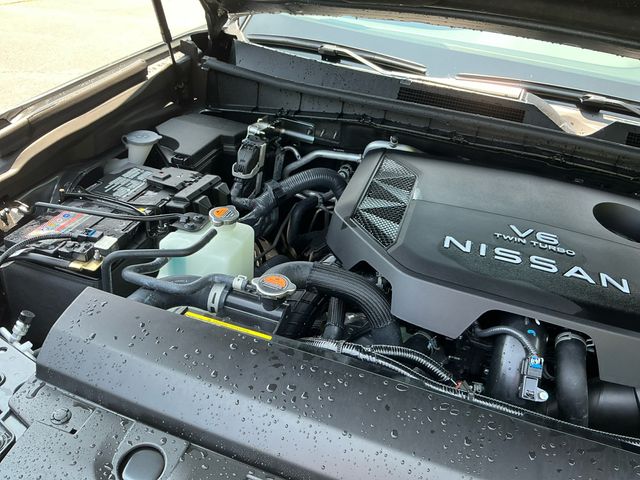 2025 Nissan Armada PRO-4X - Photo 18