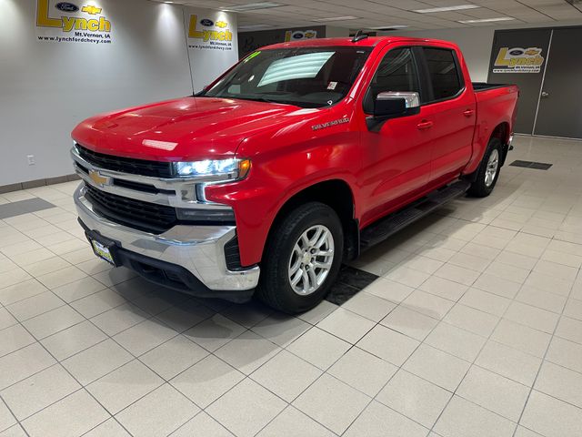 2019 Chevrolet Silverado 1500 LT photo 2