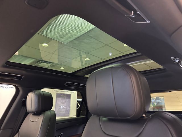 2024 Land Rover Range Rover Sport SE photo 4