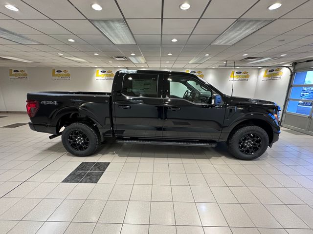 2025 Ford F-150 XLT photo 3