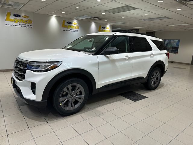 2026 Ford Explorer photo 2