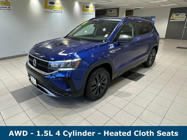 Used 2022 Volkswagen Taos S with VIN 3VVAX7B24NM045830 for sale in Mount Vernon, IA