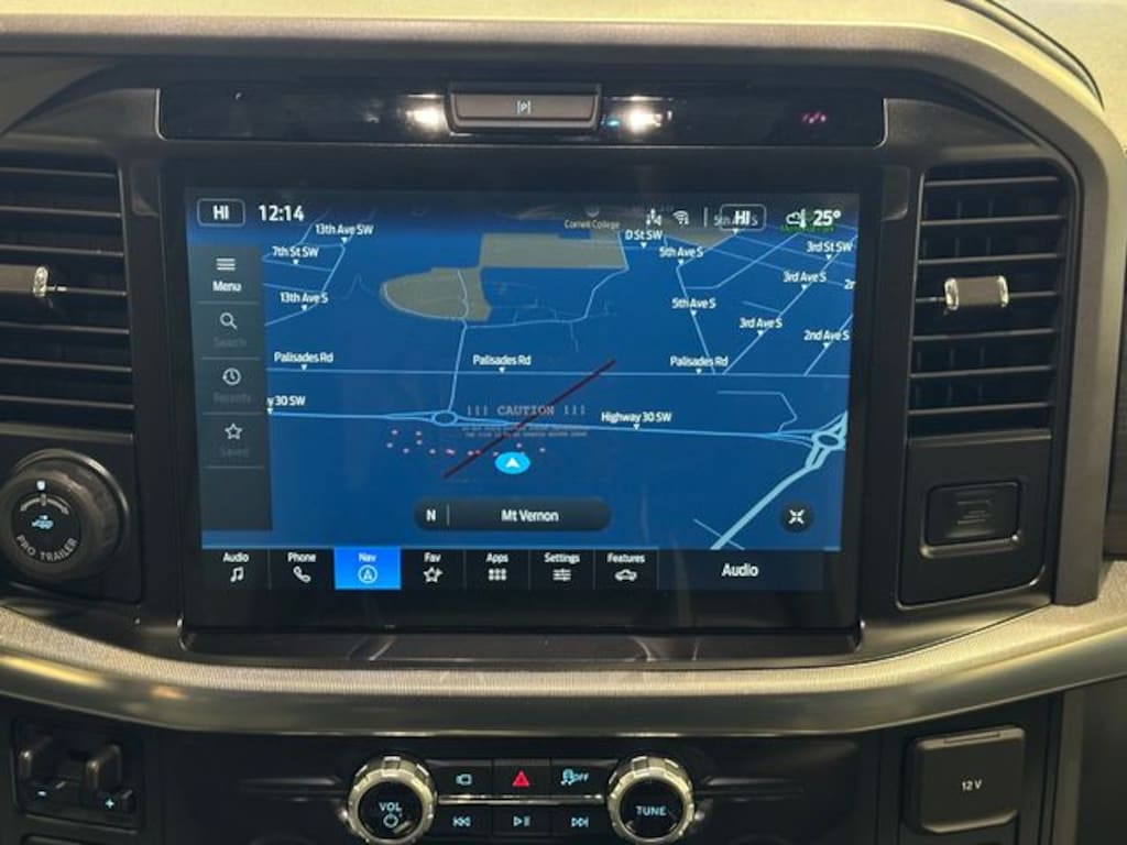 New 2025 Ford F-150 Lariat Truck