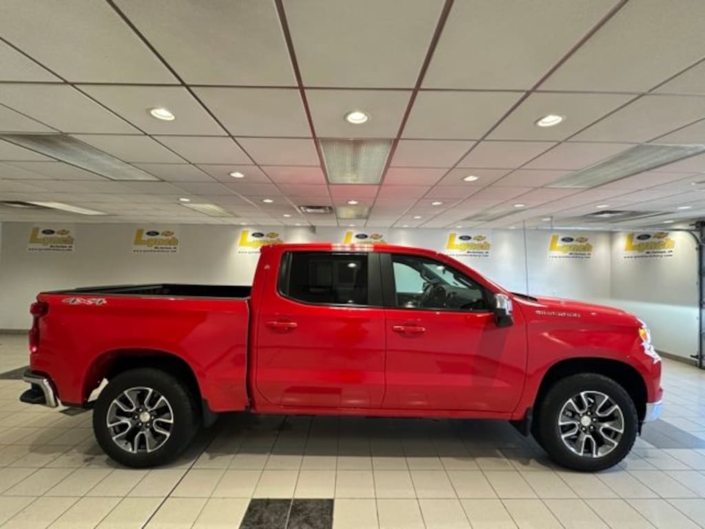 Used 2023 Chevrolet Silverado 1500 LT Truck Crew Cab